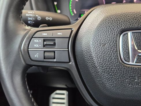 Used 2025 Honda Accord Sport image 21
