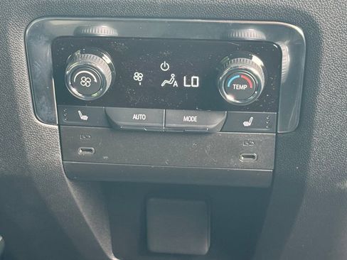 New 2026 Chevrolet Tahoe Z71 w/ Comfort Package AWD/4WD image 14