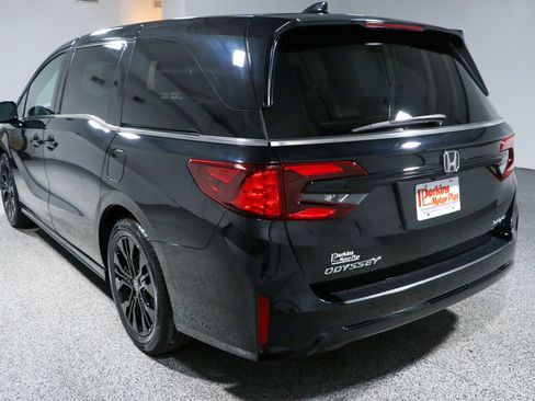Used 2025 Honda Odyssey Sport-L image 9