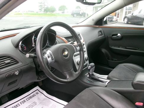 Used 2009 Chevrolet Malibu LT FWD image 11