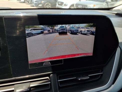 Used 2024 Chevrolet Trax LS FWD image 21