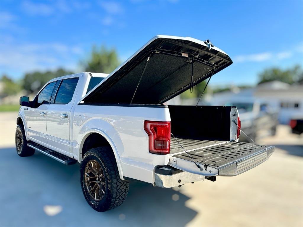 Used 2017 Ford F150 Lariat AWD/4WD image 10