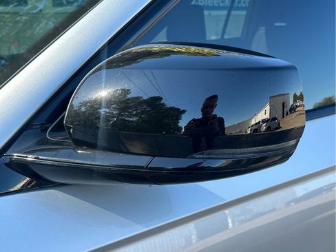 New 2025 Jeep Grand Cherokee L Limited w/ Black Appearance Package image 12