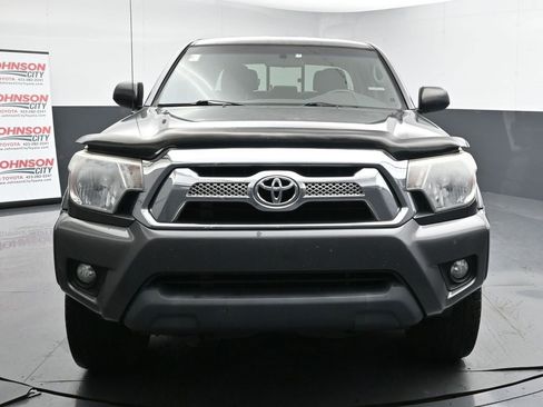 Used 2015 Toyota Tacoma 4x4 Double Cab image 3