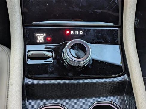 New 2025 Jeep Grand Cherokee Limited image 16