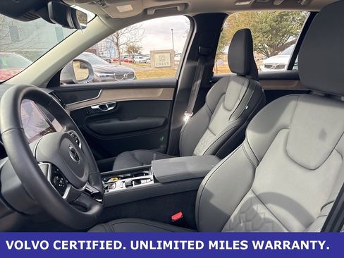 Certified 2025 Volvo XC90 B6 Plus image 16