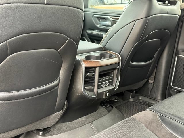 Used 2022 RAM 1500 Laramie AWD/4WD image 28