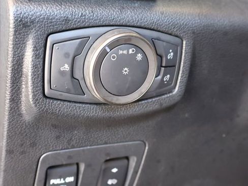 Used 2019 Ford F150 Raptor w/ Equipment Group 802A Luxury AWD/4WD image 25