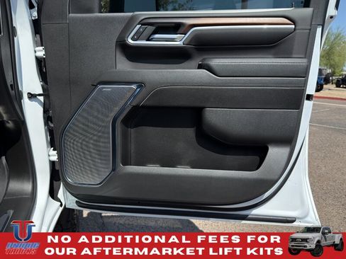 Used 2024 GMC Sierra 2500 Denali w/ Denali Reserve Package AWD/4WD image 30
