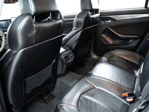 Used 2010 Cadillac CTS V image 21