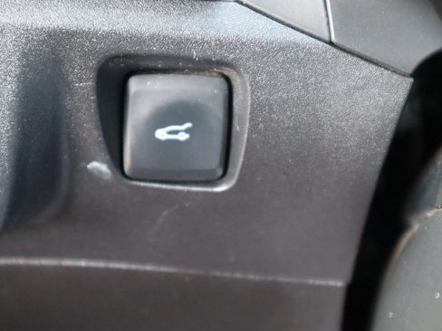 Used 2019 Ford Fusion SEL FWD image 29