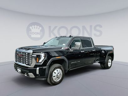 Used 2025 GMC Sierra 3500 Denali w/ Technology Package