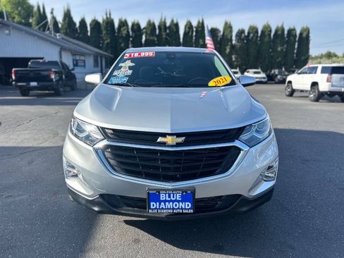 Used 2021 Chevrolet Equinox LT FWD image 2