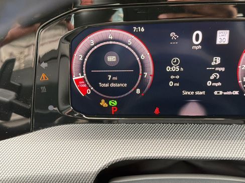 New 2026 Volkswagen Golf image 19