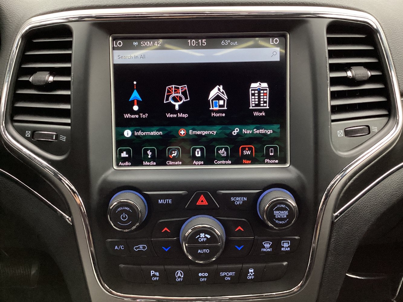 Used 2018 Jeep Grand Cherokee Limited AWD/4WD image 34