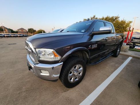 Used 2018 RAM 2500 Laramie w/ Off Road Package AWD/4WD image 3