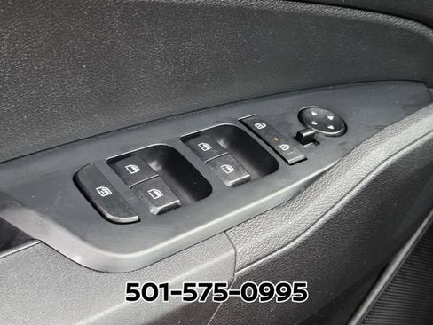 Used 2025 Kia Sportage LX FWD image 32