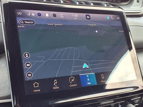 Used 2022 Jeep Grand Cherokee Limited 4xe image 10