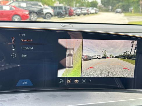 New 2026 Cadillac Vistiq Luxury AWD/4WD image 28