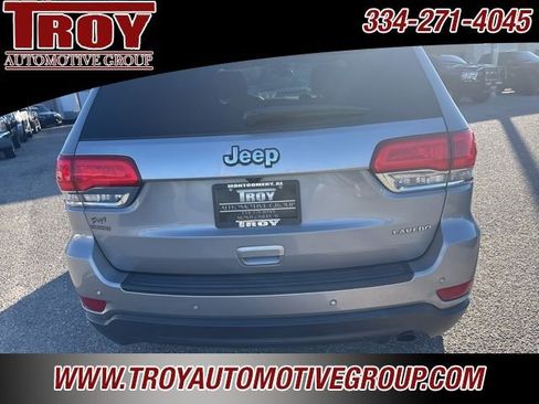 Used 2018 Jeep Grand Cherokee Laredo image 8