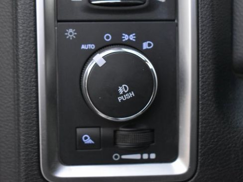 Used 2016 RAM 2500 Outdoorsman image 25