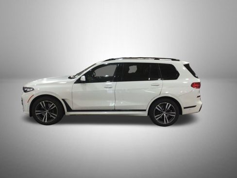 Used 2021 BMW X7 xDrive40i w/ M Sport Package AWD/4WD image 2
