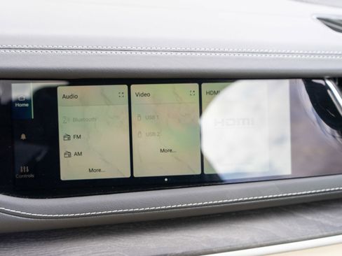 Used 2022 Jeep Grand Cherokee Limited 4xe w/ Luxury Tech Group II image 23