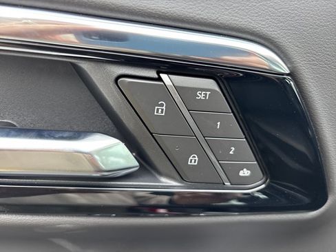 New 2026 Chevrolet Tahoe Premier AWD/4WD image 25