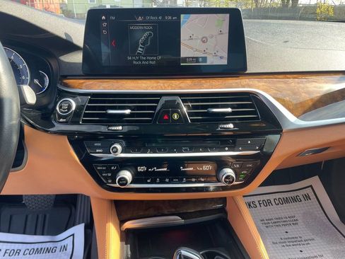Used 2019 BMW 530i xDrive AWD/4WD image 20