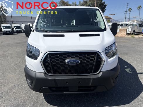 Used 2025 Ford Transit 250 Low Roof w/ Exterior Upgrade Package RWD image 3