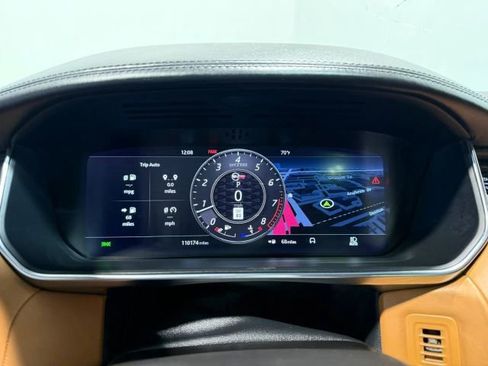 Used 2020 Land Rover Range Rover Sport SVR AWD/4WD image 18