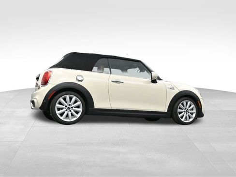 Used 2020 MINI Cooper S image 32