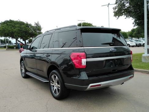 Used 2022 Ford Expedition XLT RWD image 13