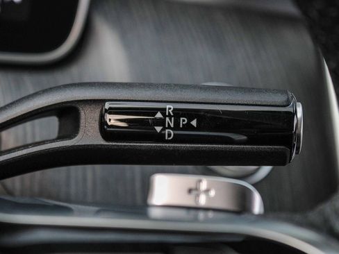 Certified 2023 Mercedes-Benz C 300 Sedan image 25