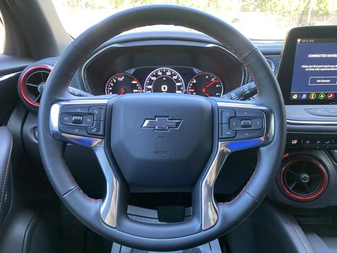 Used 2025 Chevrolet Blazer RS w/ Driver Confidence II Package AWD/4WD image 18