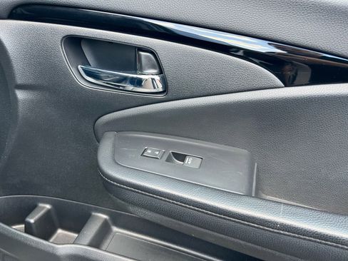 Used 2019 Honda Pilot Touring image 56