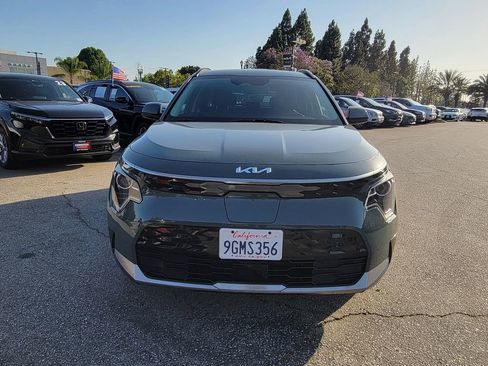 Used 2023 Kia Niro Wind FWD image 5