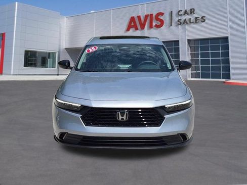 Used 2025 Honda Accord SE image 2