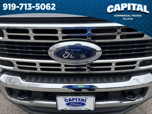 New 2026 Ford F450 XL w/ XL Chrome Package image 10