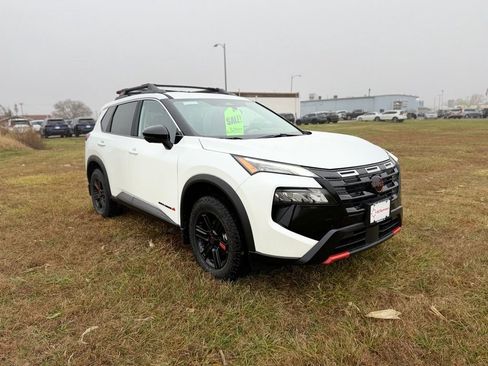 New 2026 Nissan Rogue SV w/ Rock Creek Premium Package AWD/4WD image 3