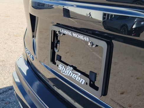 Used 2024 Nissan Kicks SV FWD image 35