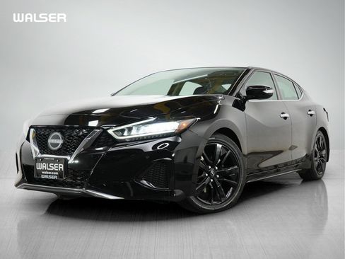 Used 2023 Nissan Maxima SL FWD image 1