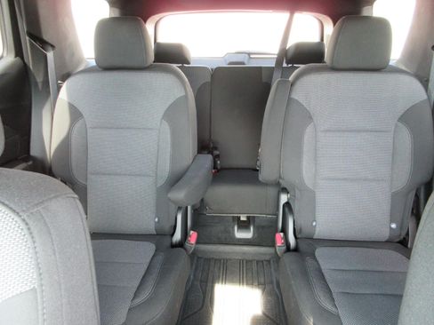 Certified 2024 Chevrolet Traverse LT AWD/4WD image 10