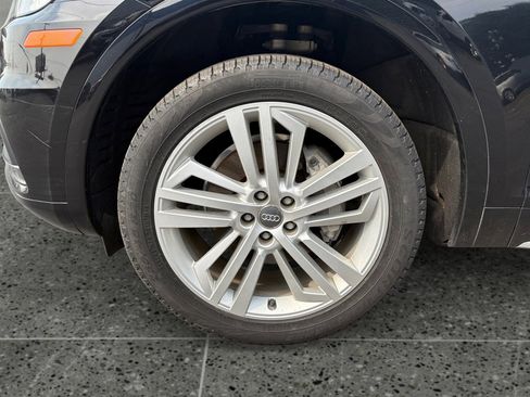 Used 2018 Audi Q5 2.0T Premium Plus w/ Premium Plus Package image 14