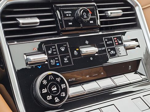 New 2026 Nissan Armada Platinum Reserve image 14