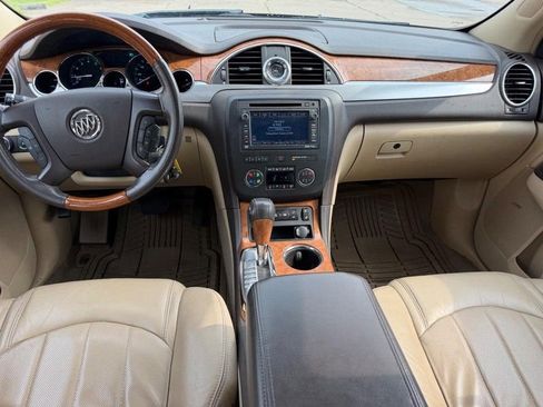 Used 2010 Buick Enclave CXL w/ Trailering Provision Package FWD image 13