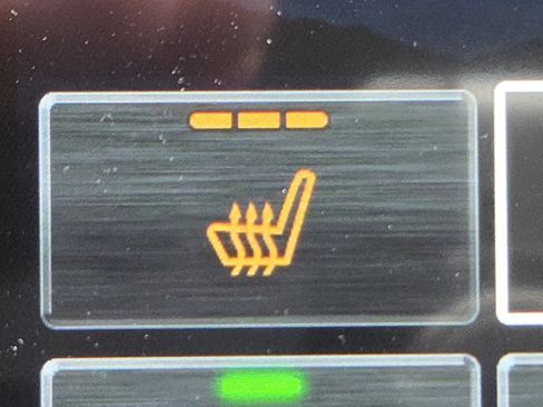 Used 2025 Subaru Legacy Limited AWD/4WD image 6