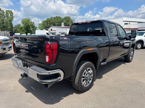 Used 2021 GMC Sierra 3500 4x4 Crew Cab w/ Convenience Package image 5