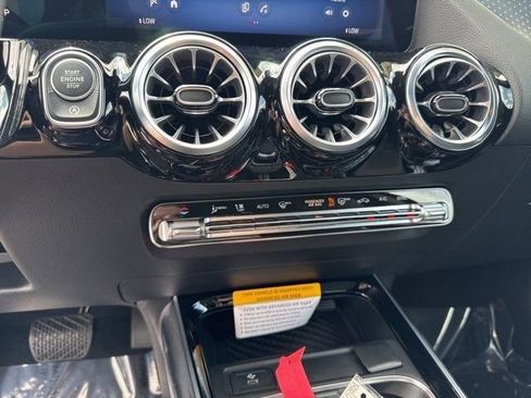 New 2025 Mercedes-Benz GLA 250 image 17
