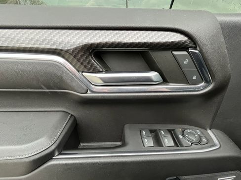 Used 2023 GMC Sierra 1500 Elevation w/ Preferred Package image 15